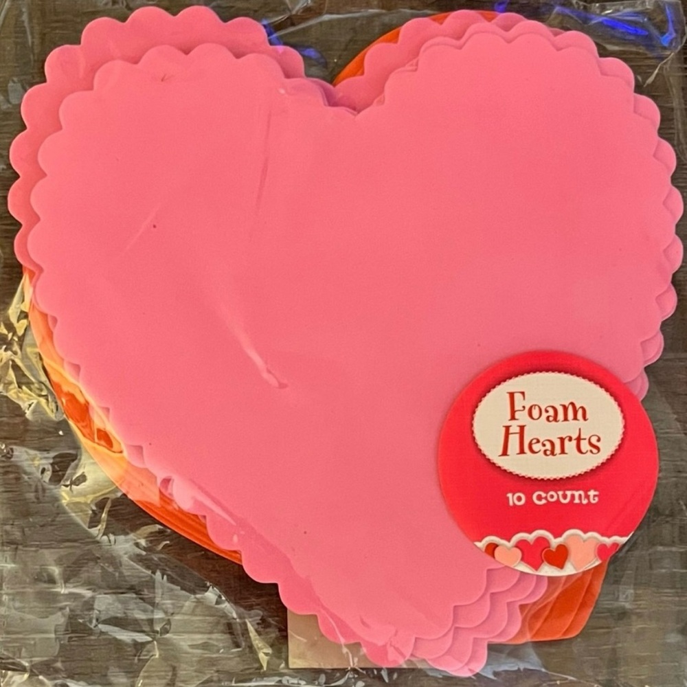 💞 New 10-Pack of Pink & Red Foam Hearts for Valentines Day Arts & Crafts